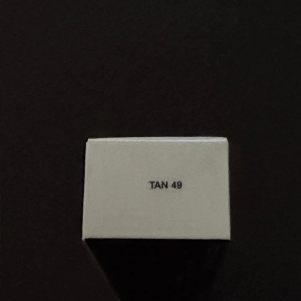 Marc Jacob’s Accomplice Concealer & Touch Up Stick, Highlighter/ Contour - Tan - Picture 5 of 5